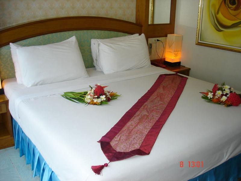 Lamai Hotel Patong Exteriör bild