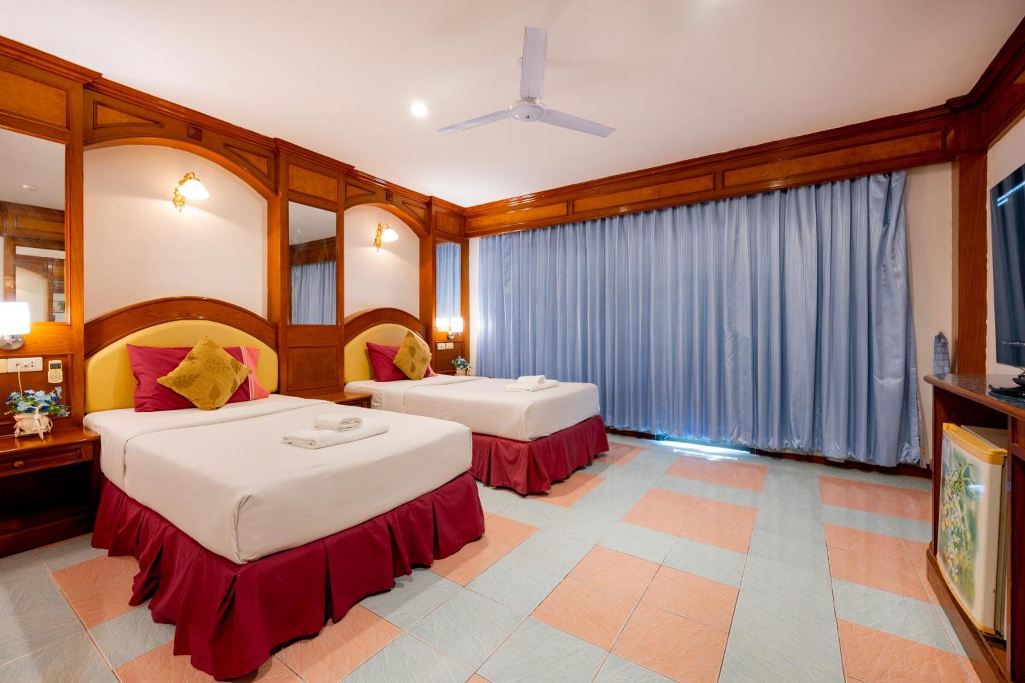 Lamai Hotel Patong Exteriör bild